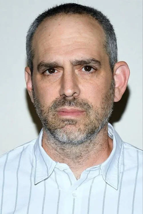 Photo of Sascha Penn