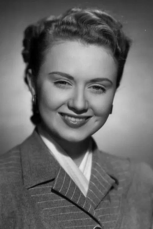 Photo of Ann Gillis