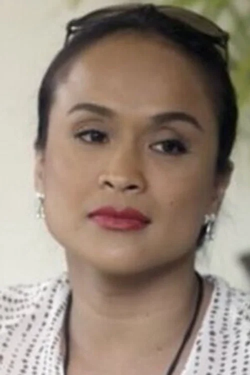 Photo of Mimi Juareza