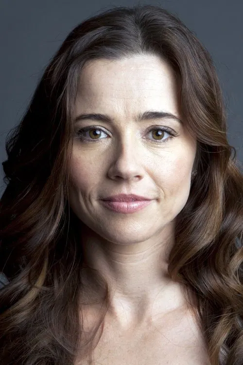 Photo of Linda Cardellini