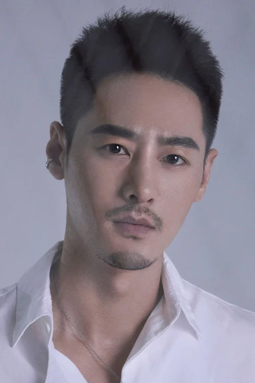 Photo of Qi Hang