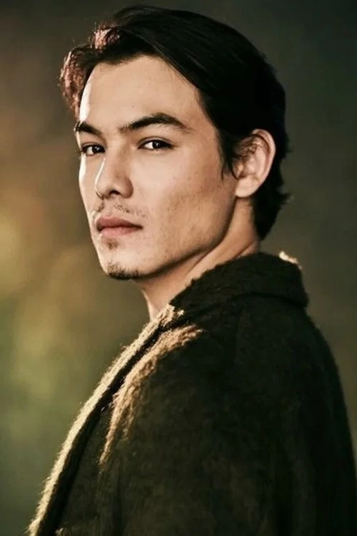 Photo of Ryan Potter