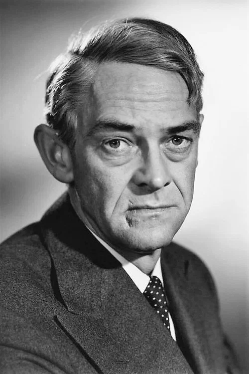 Photo of John McIntire