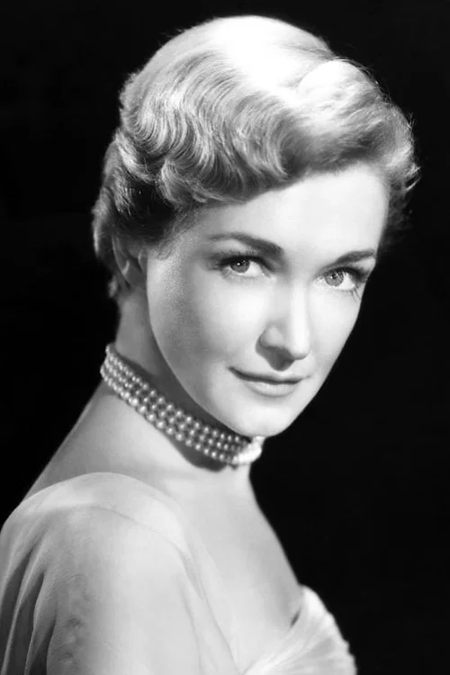 Photo of Nina Foch