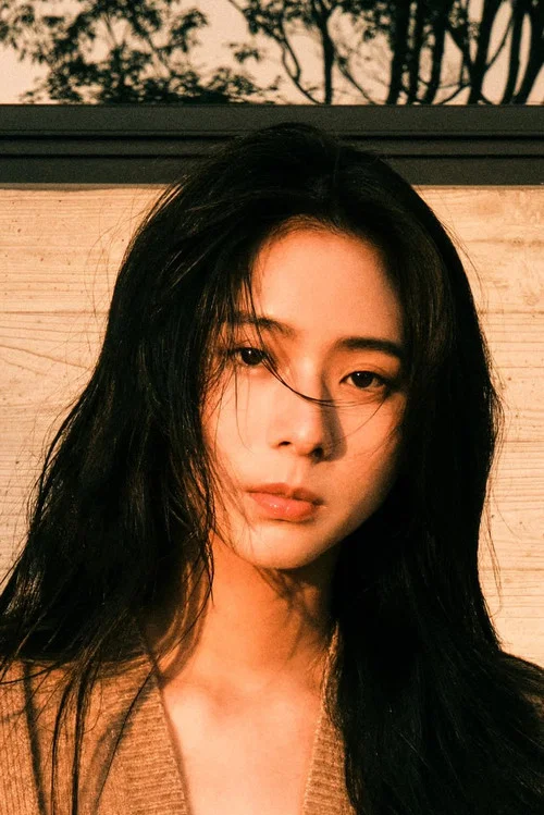 Photo of Yuan Mo-yao