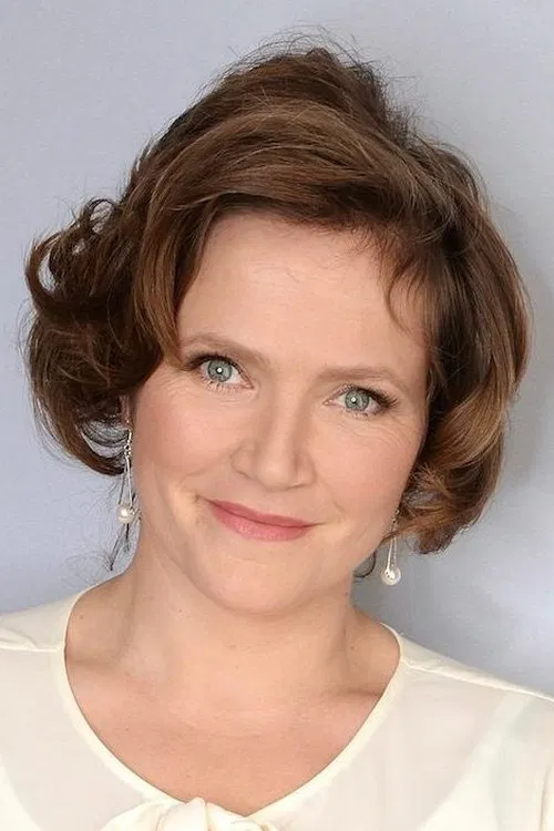 Photo of Jessica Hynes