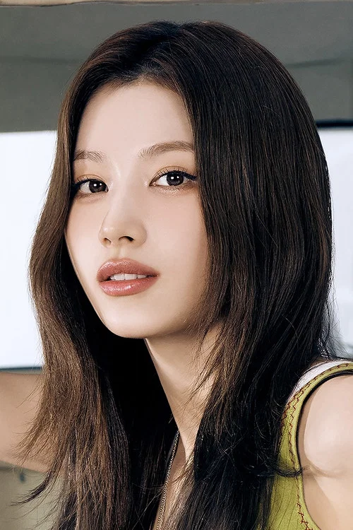 Photo of Sana Minatozaki