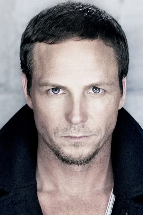 Photo of Jason Wiles
