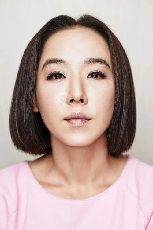 Photo of Kang Soo-youn