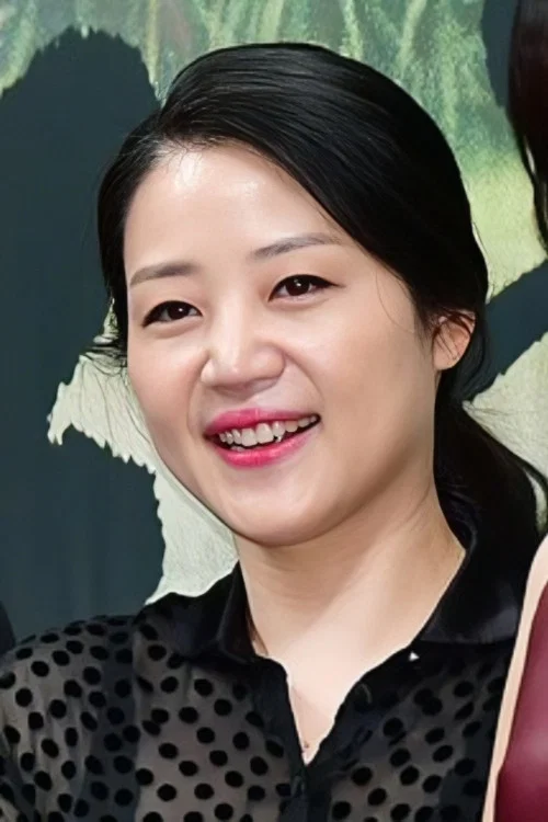 Photo of Cho Yoon-young