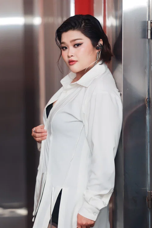 Photo of J.ADE