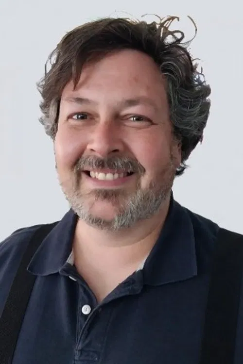 Photo of Daniel Barnett