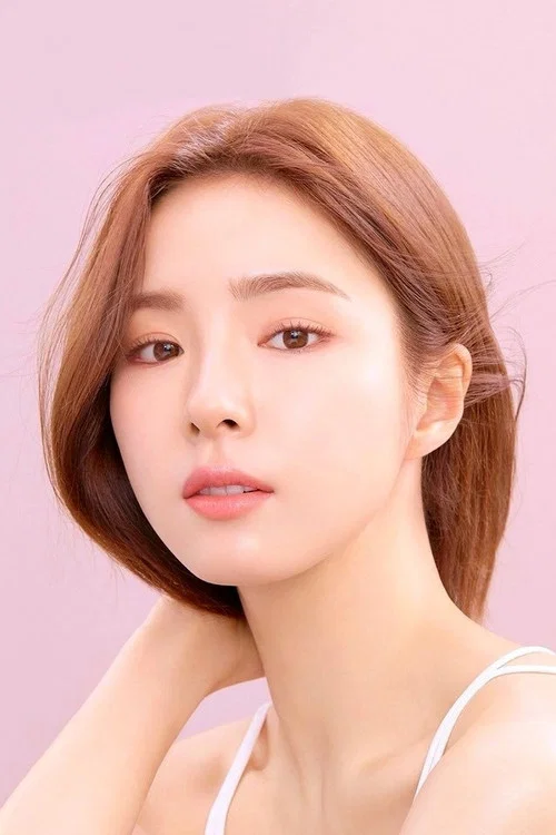 Photo of Shin Sae-kyeong