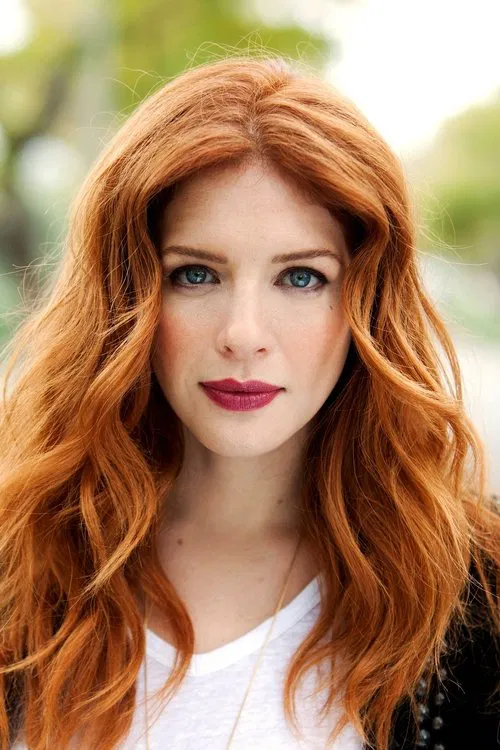 Photo of Rachelle Lefevre