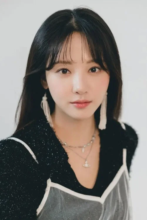 Photo of Kim Min-ah