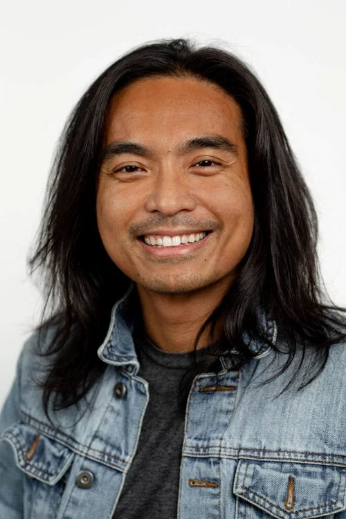 Photo of Carlo Mendoza