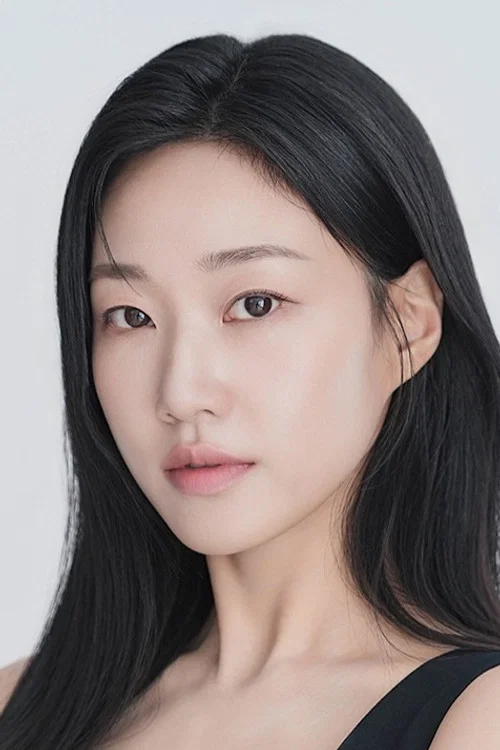 Photo of Ha Yoon-kyung