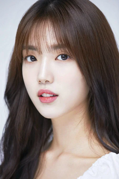 Photo of Yoon Seo-ah