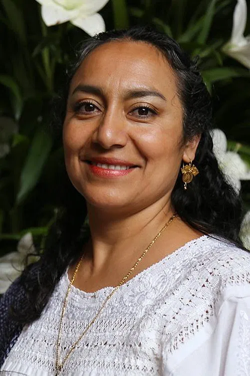 Photo of Mayra Sérbulo