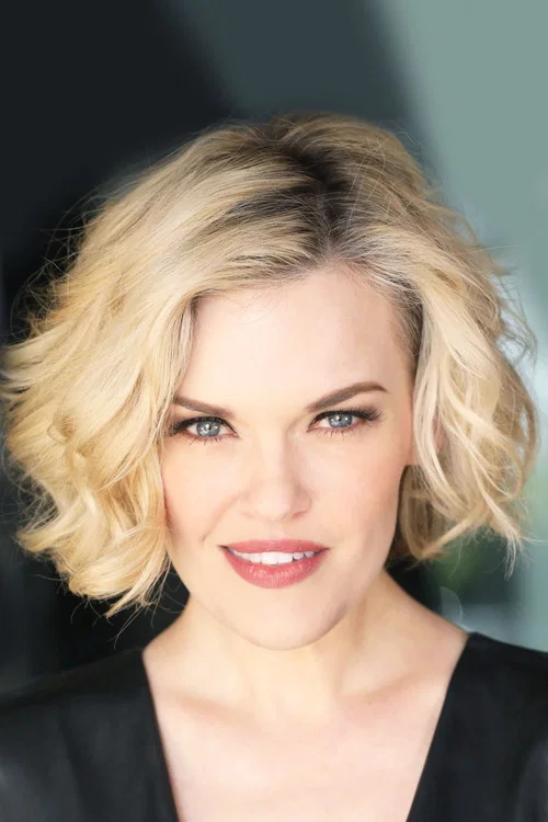 Photo of Kari Wahlgren