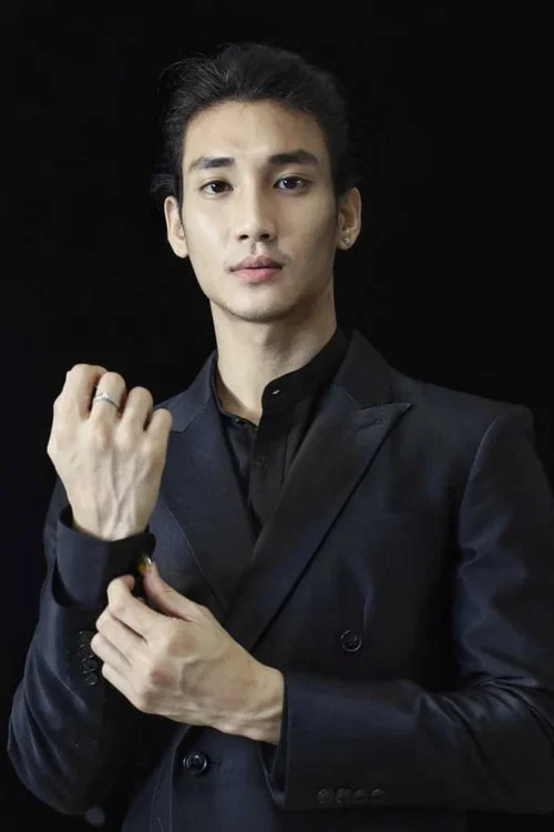 Photo of Paing Takhon