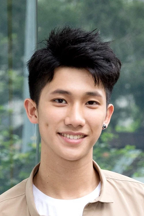 Photo of Nat Chen