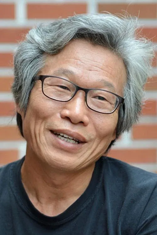 Photo of Yoo Soon-woong
