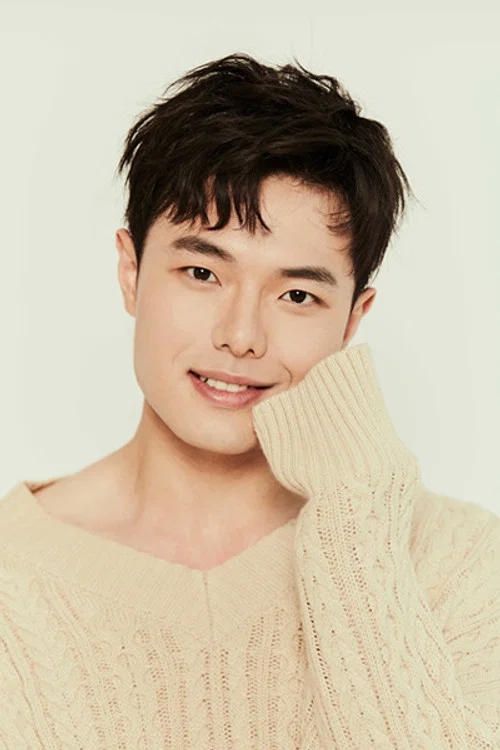 Photo of Zhao Yiji