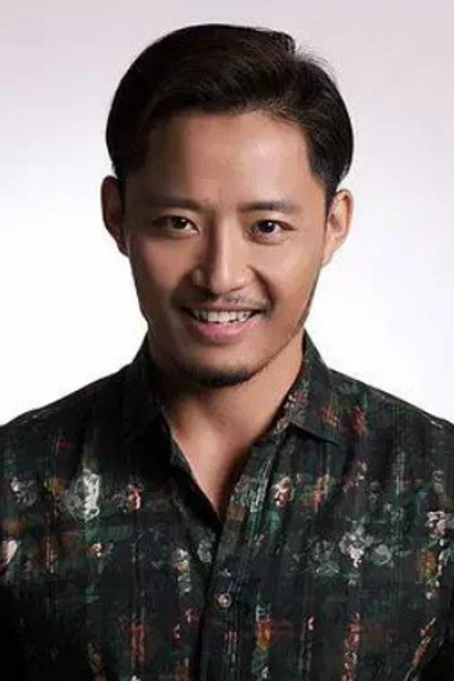 Photo of Hou Junjie