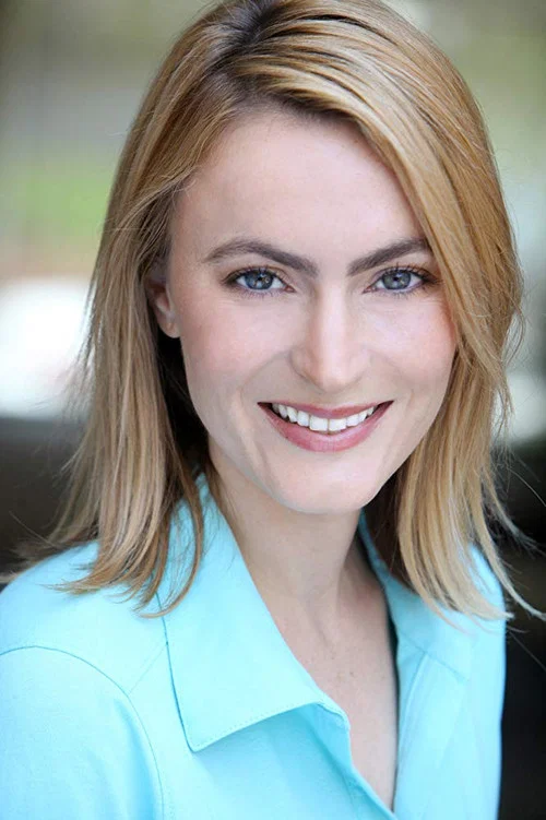 Photo of Elizabeth Arends