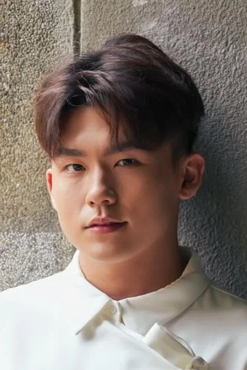 Photo of Robert Hung