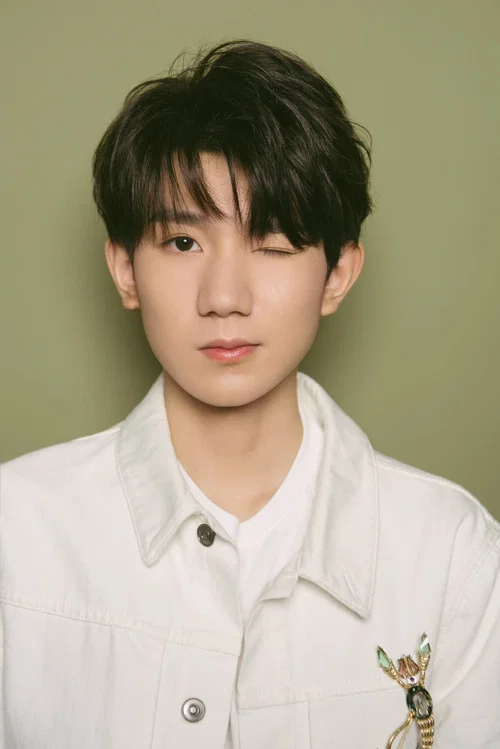 Photo of Roy Wang