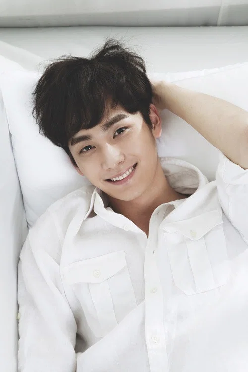 Photo of Jo Yoon-woo