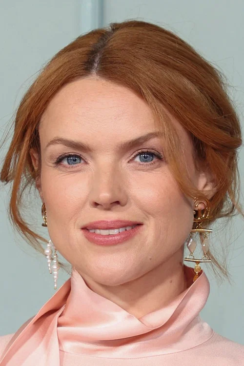 Photo of Erin Richards