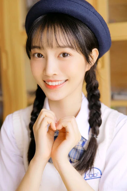 Photo of Yuan Jiayi