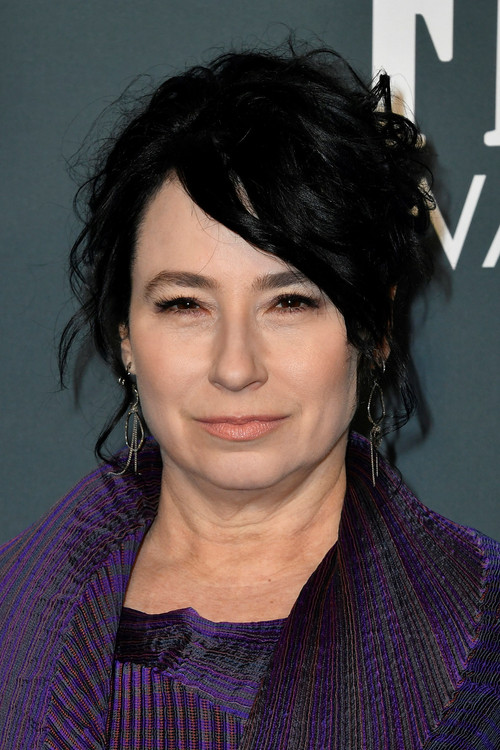 Photo of Amy Sherman-Palladino