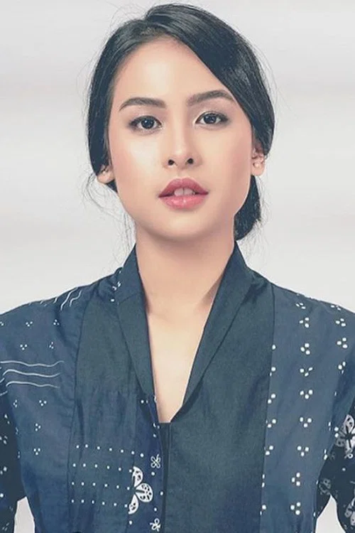 Photo of Maudy Ayunda