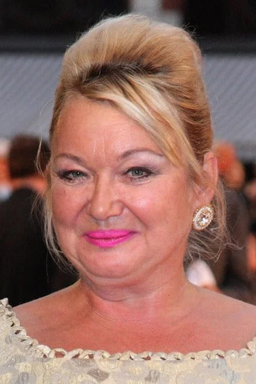 Photo of Nicola Duffett