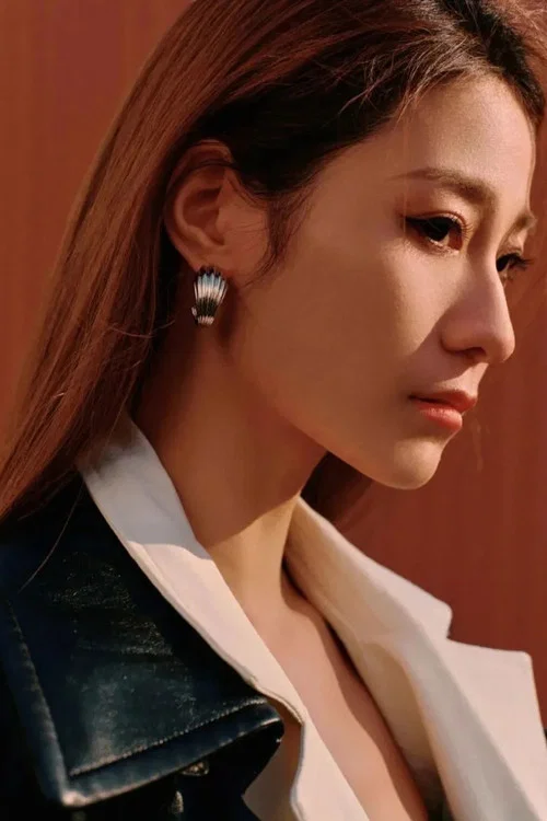 Photo of Wen Yingqian