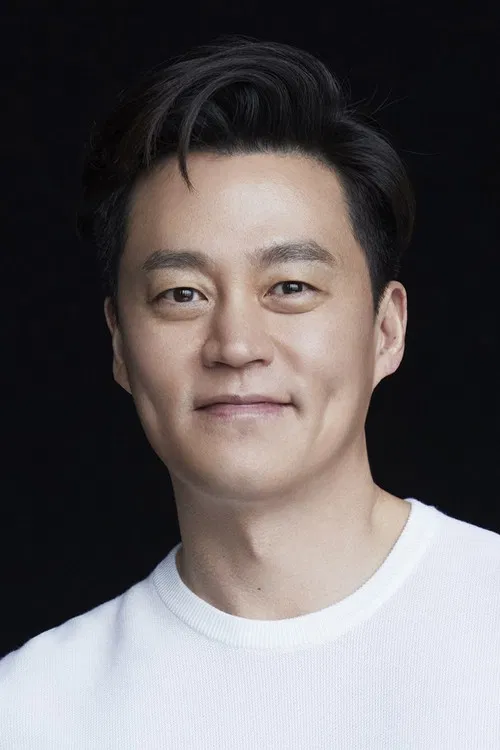 Photo of Lee Seo-jin