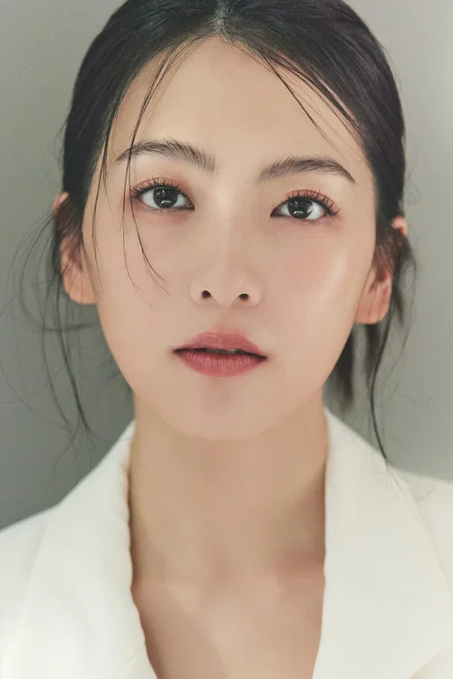 Photo of Kang Ji-young