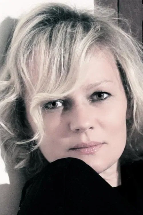 Photo of Kait Tenison