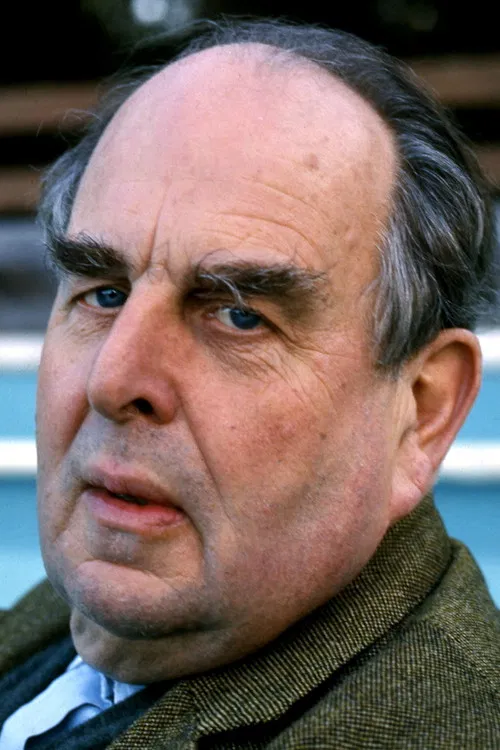 Photo of Robert Morley