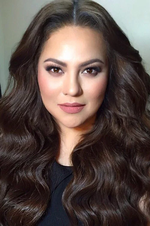 Photo of Karla Estrada