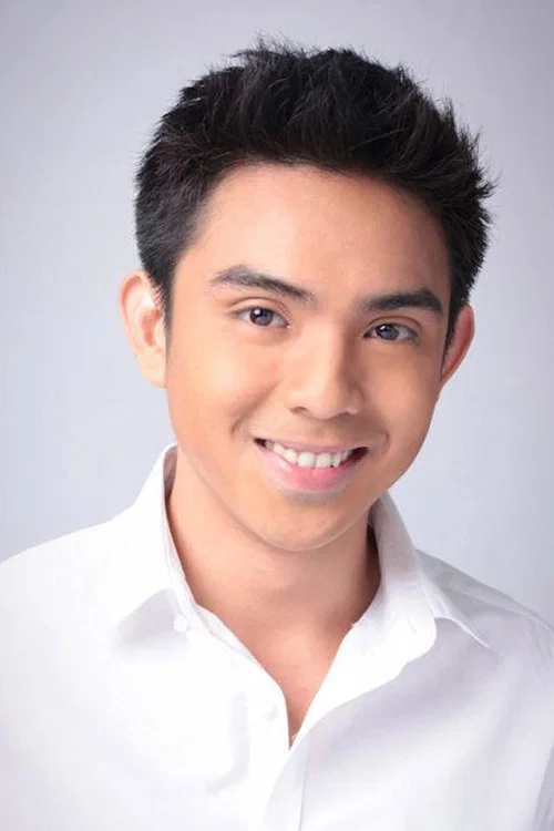 Photo of Sef Cadayona