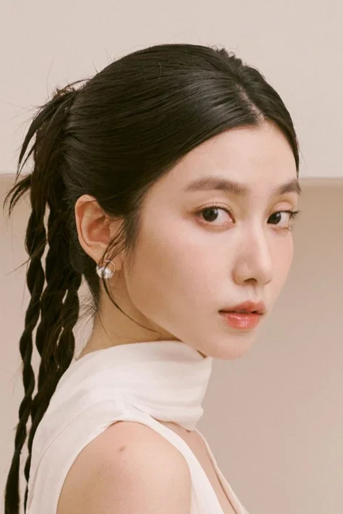 Photo of Sabrina Chen