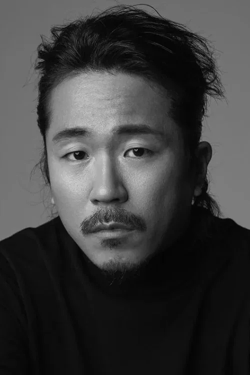 Photo of Yang Ik-june