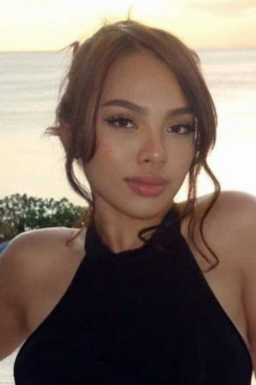 Photo of Mia Cruz