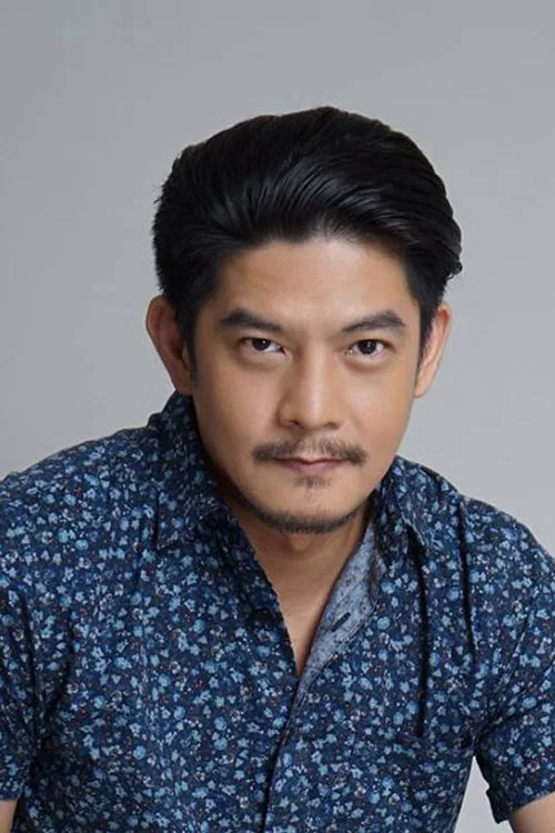 Photo of Romnick Sarmenta