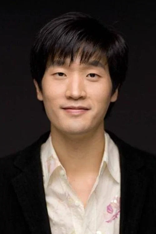 Photo of Shin Chi-young